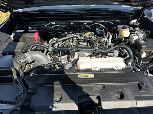 Used 2024 Toyota Tacoma TRD Off-Road image 25