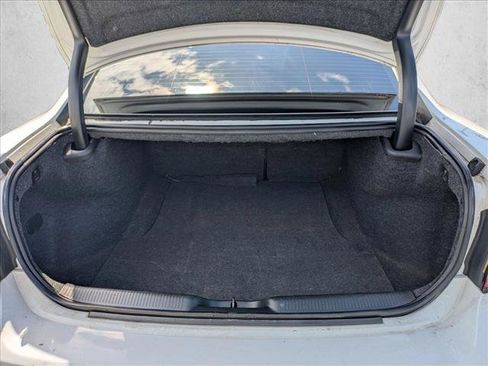 Used 2017 Dodge Charger SXT RWD image 6