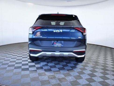 Used 2025 Kia Sportage EX AWD/4WD image 5