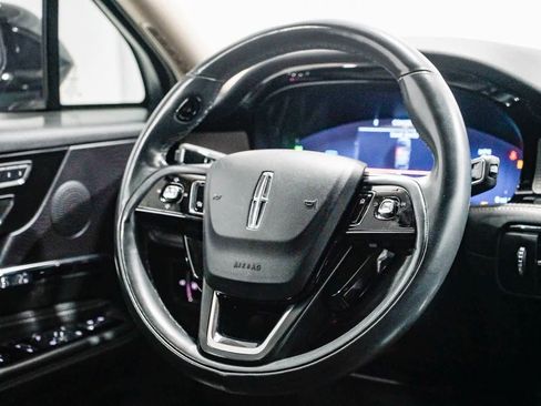 Used 2023 Lincoln Corsair Reserve image 14