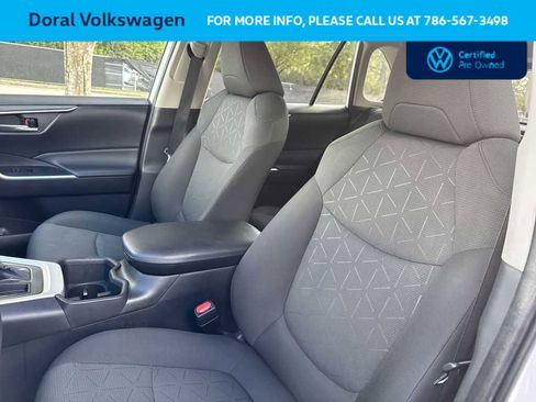 Used 2024 Toyota RAV4 XLE w/ Convenience Package FWD image 14