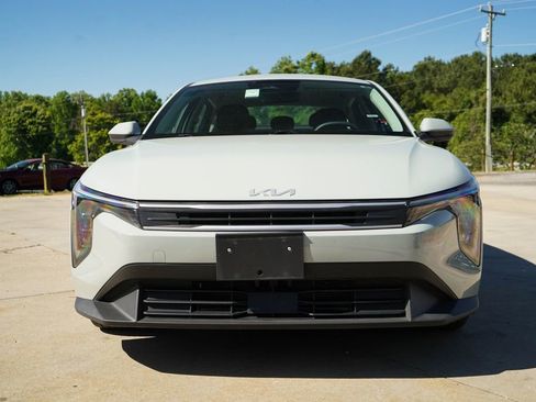 Used 2025 Kia K4 FWD image 16