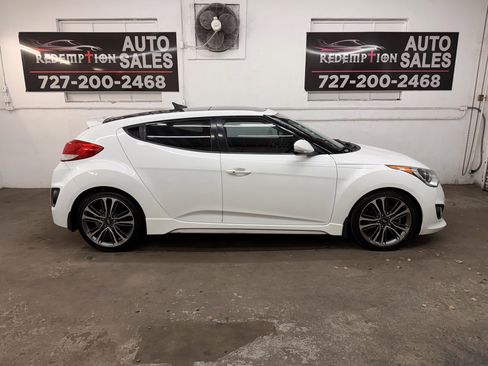 Used 2016 Hyundai Veloster Turbo w/ Option Group 04 image 6