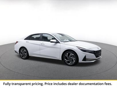 Used 2025 Hyundai Elantra SEL