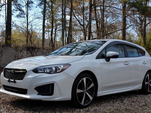 Used 2018 Subaru Impreza 2.0i Sport image 10