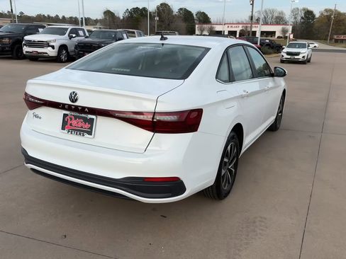 Used 2025 Volkswagen Jetta S FWD image 8