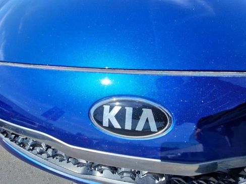 Used 2018 Kia Forte LX FWD image 26