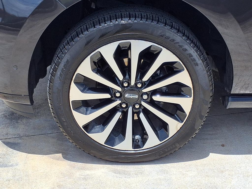 Certified 2024 Lincoln Navigator Reserve AWD/4WD image 25