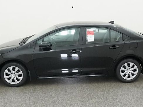 New 2026 Toyota Corolla LE FWD image 3
