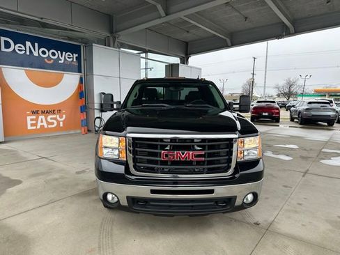 Used 2008 GMC Sierra 3500 SLT w/ Convenience Package image 2