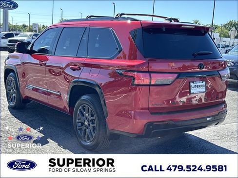 Used 2025 Toyota Sequoia Platinum AWD/4WD image 10