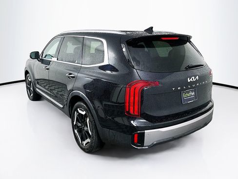 Used 2025 Kia Telluride S FWD image 5