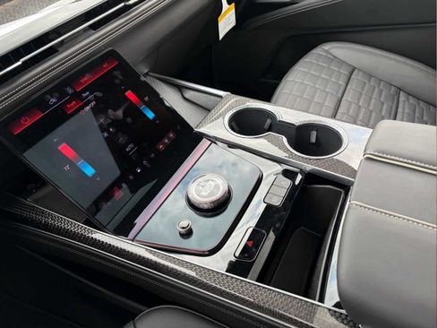 Certified 2026 Cadillac Escalade V AWD/4WD image 19