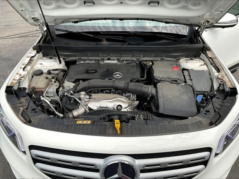 Used 2022 Mercedes-Benz GLB 250 4MATIC image 31