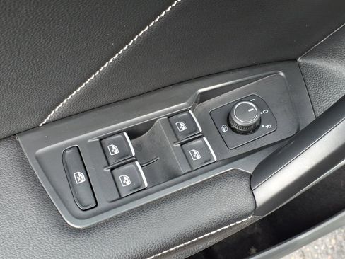 Certified 2024 Volkswagen Tiguan Wolfsburg Edition image 19