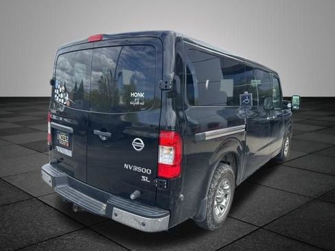 Used 2018 Nissan NV 3500 SL RWD image 8