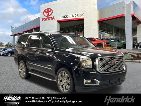 Used 2015 GMC Yukon Denali image 1