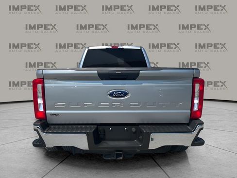 Used 2024 Ford F350 XLT w/ Snow Plow/Camper Package AWD/4WD image 4