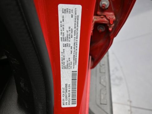 Used 2022 RAM 1500 Big Horn w/ Built-to-serve Edition image 19