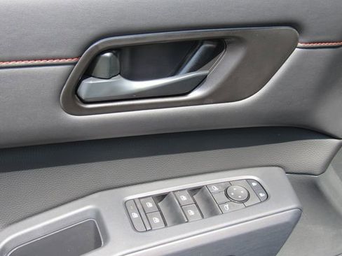 New 2026 Nissan Pathfinder Rock Creek AWD/4WD image 19