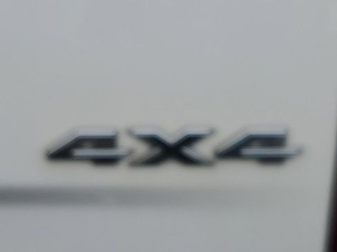 Used 2017 RAM 1500 Express w/ Express Value Package image 9