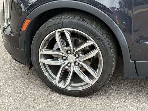 Used 2023 Cadillac XT4 Sport w/ Cold Weather Package AWD/4WD image 31