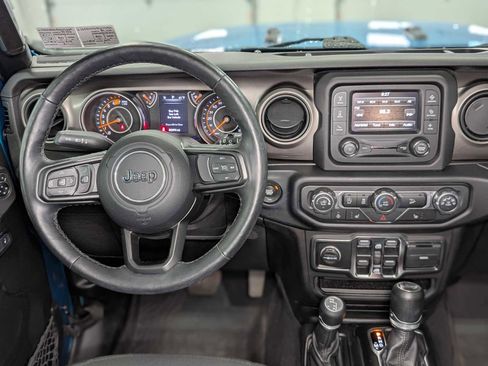 Used 2020 Jeep Wrangler Unlimited Sport S image 5