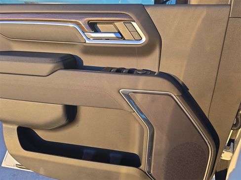 New 2026 Chevrolet Silverado 2500 LT w/ Trail Boss Package image 27