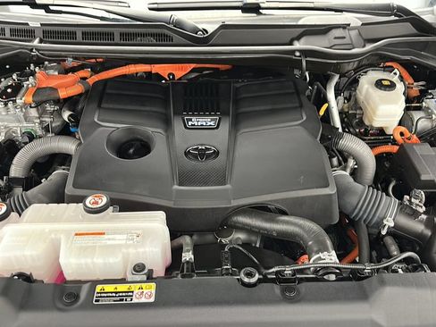Used 2024 Toyota Sequoia TRD Pro AWD/4WD image 28