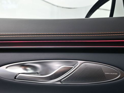 Used 2026 Genesis GV70 3.5T Sport Prestige AWD/4WD image 17