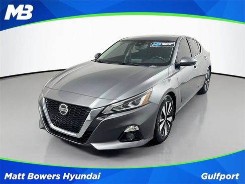 Used 2019 Nissan Altima 2.5 SL FWD image 1