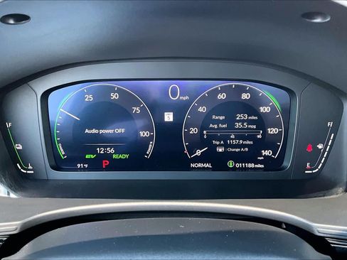 Used 2025 Honda Civic Sport Touring image 23