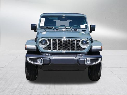 New 2026 Jeep Wrangler Unlimited Sahara AWD/4WD image 2
