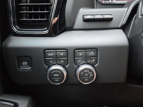 New 2026 GMC Sierra 1500 AT4X image 14