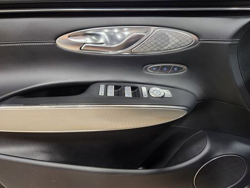 Used 2024 Genesis GV70 2.5T w/ Select Package image 43