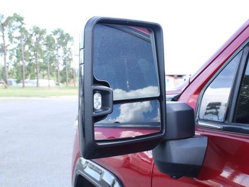 Used 2024 GMC Sierra 2500 AT4X w/ AT4X AEV Edition AWD/4WD image 12