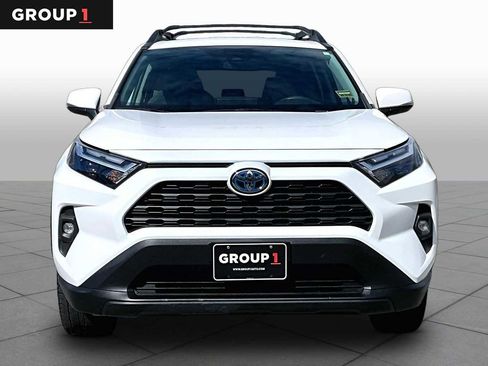 Used 2023 Toyota RAV4 AWD Hybrid image 4