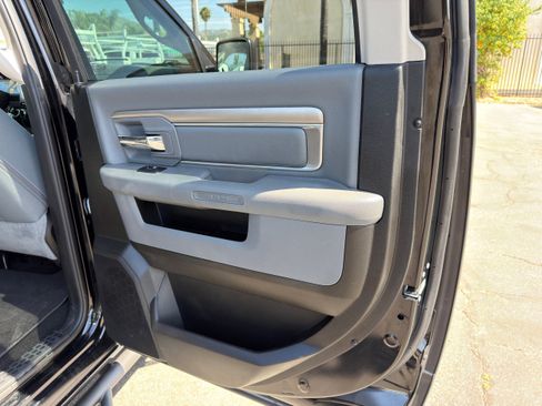 Used 2019 RAM 1500 Classic Warlock image 13