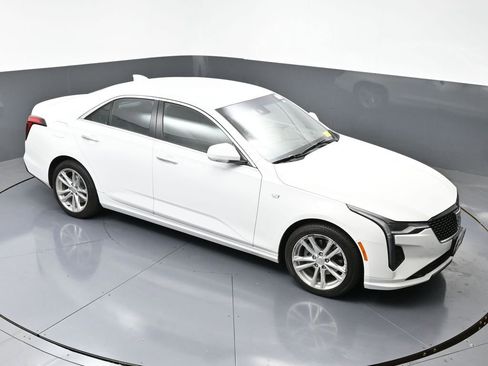 Used 2024 Cadillac CT4 Luxury image 35