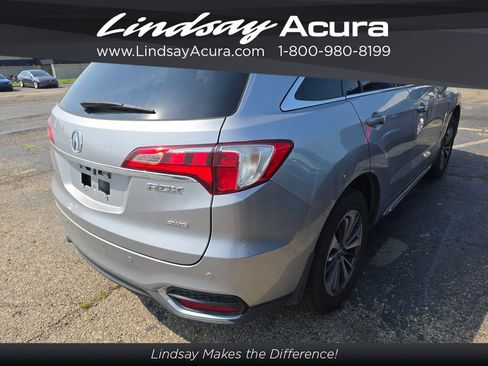 Used 2018 Acura RDX AWD w/ Advance Package image 3