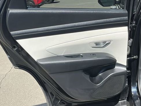 Used 2025 Hyundai Tucson SEL image 20