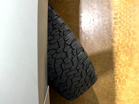 Used 2020 Chevrolet Silverado 1500 LT Trail Boss image 51