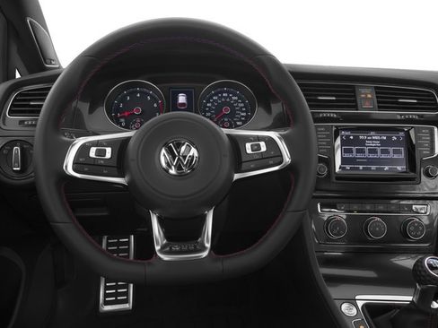 Used 2016 Volkswagen GTI Autobahn w/ Lighting Package (SEL) FWD image 6