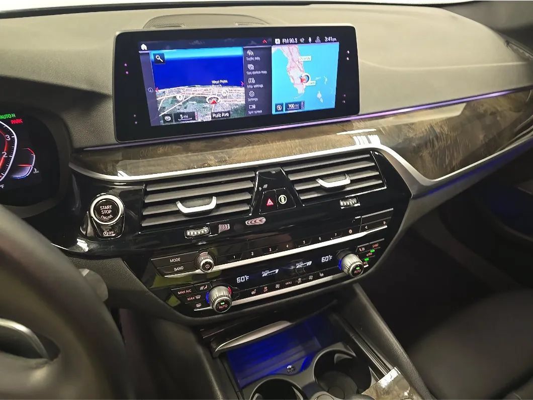 Used 2020 BMW 530i w/ Convenience Package RWD image 9
