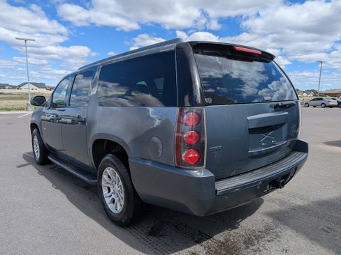 Used 2007 GMC Yukon XL Denali image 7