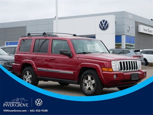 Used 2010 Jeep Commander Sport image 1