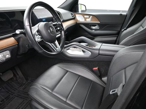 Used 2021 Mercedes-Benz GLE 350 w/ Premium Package image 10