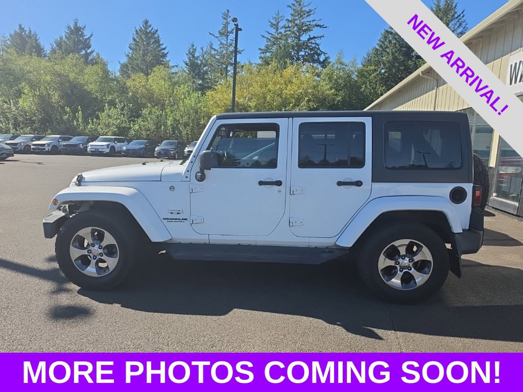 Used 2016 Jeep Wrangler Unlimited Sahara AWD/4WD image 5