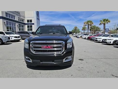 Used 2019 GMC Yukon SLE w/ SLE Value Package image 31