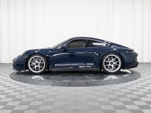 Used 2024 Porsche 911 GT3 RS RWD image 2